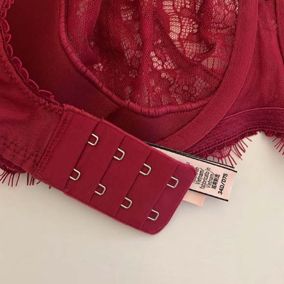 NWOT Victoria's Secret Dark Red Dream Angels Pushup With No Padding Bra 34D - Picture 6 of 11